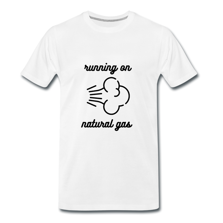 running on natural gas - Premium T-Shirt (man) - wit